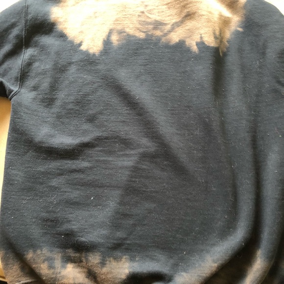 Unique moon sweatshirt/ bleach dye - Picture 3 of 4